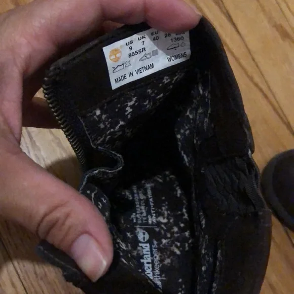 Timberland Womens Booties, NWOT! - Picture 6 of 6